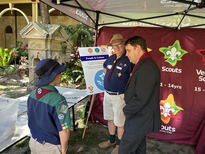 Scouts Visit Parliament